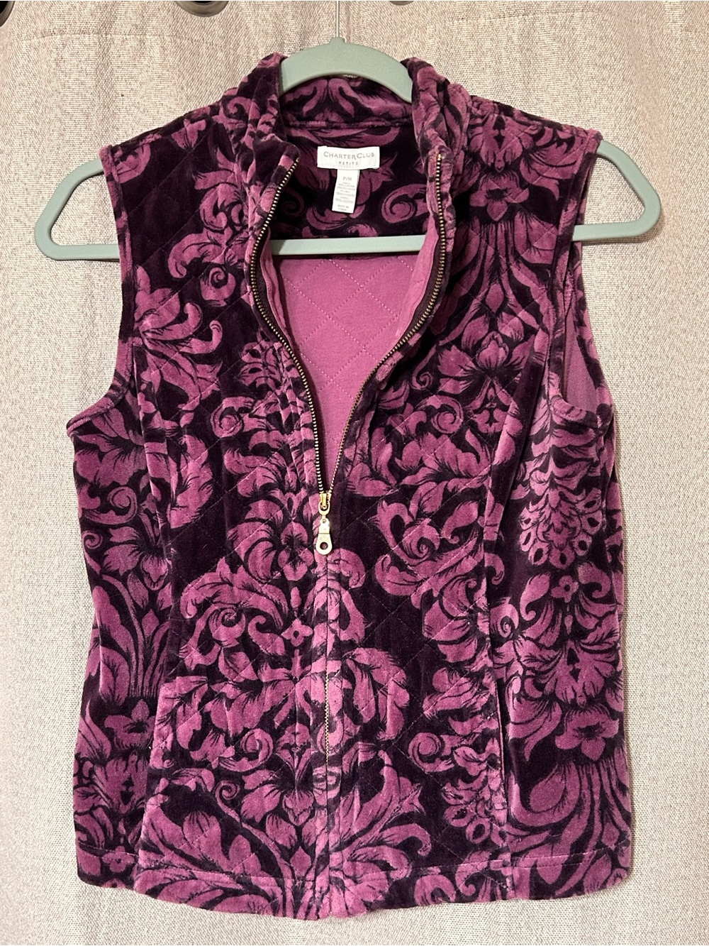 Charter Club Plum and Magenta Floral Velvet Zip Vest P/M